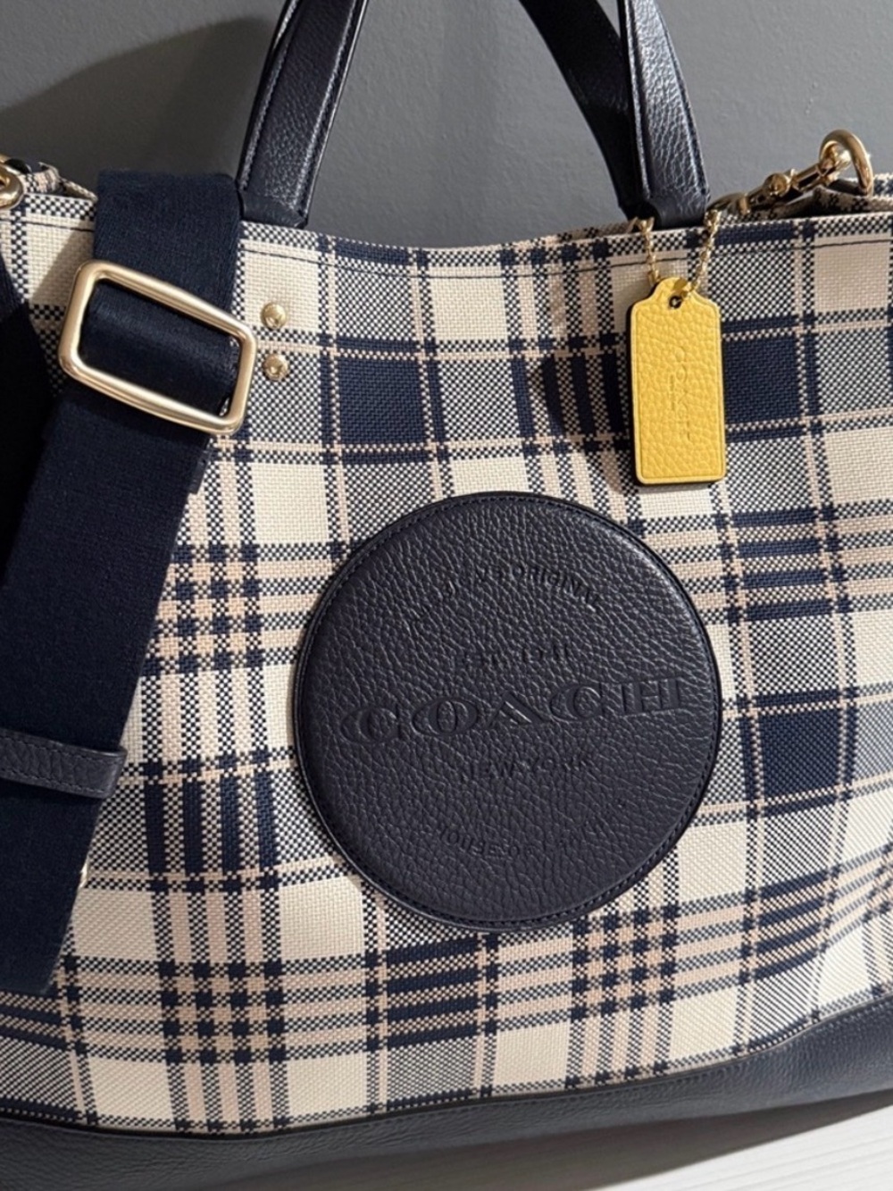 Coach Dempsey Carryall w/ Garden Plaid Print - Gold/Midnight Multi - EUC - Picture 3 of 8